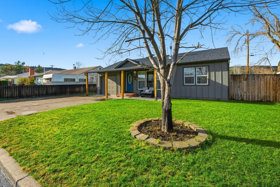 305 SW Ewen, Prineville, OR 97754 - Image #3