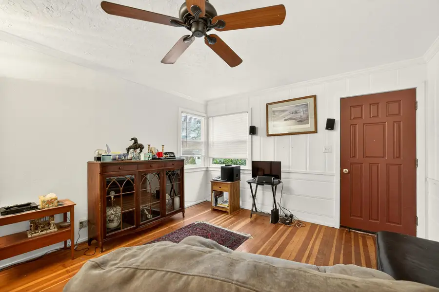 303 Garfield, Ashland, OR 97520 - Image #3