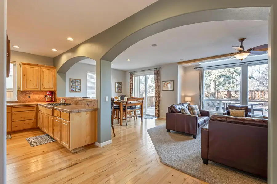 63151 Brookstone, Bend, OR 97701 - Image #3