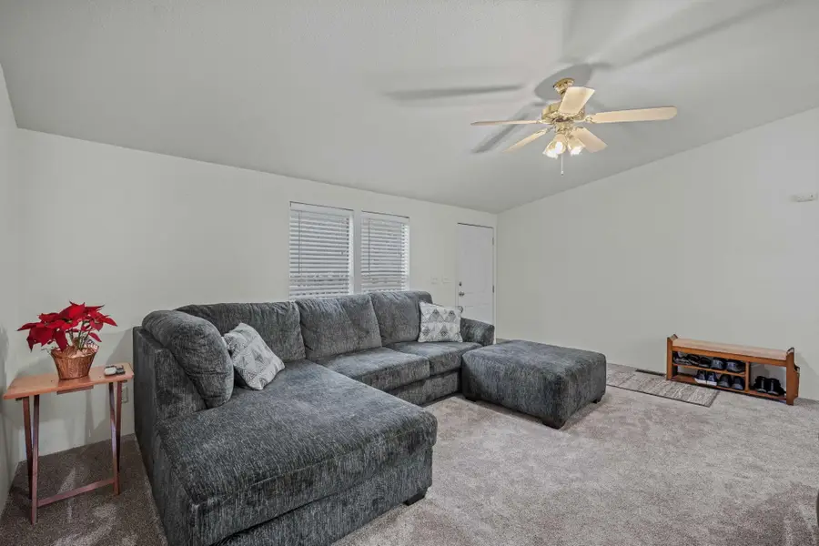 55633 Swan, Bend, OR 97707 - Image #3