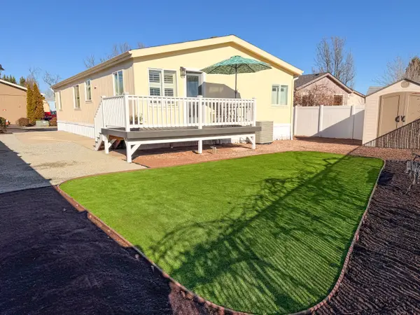 4425 W Main, Medford, OR 97501