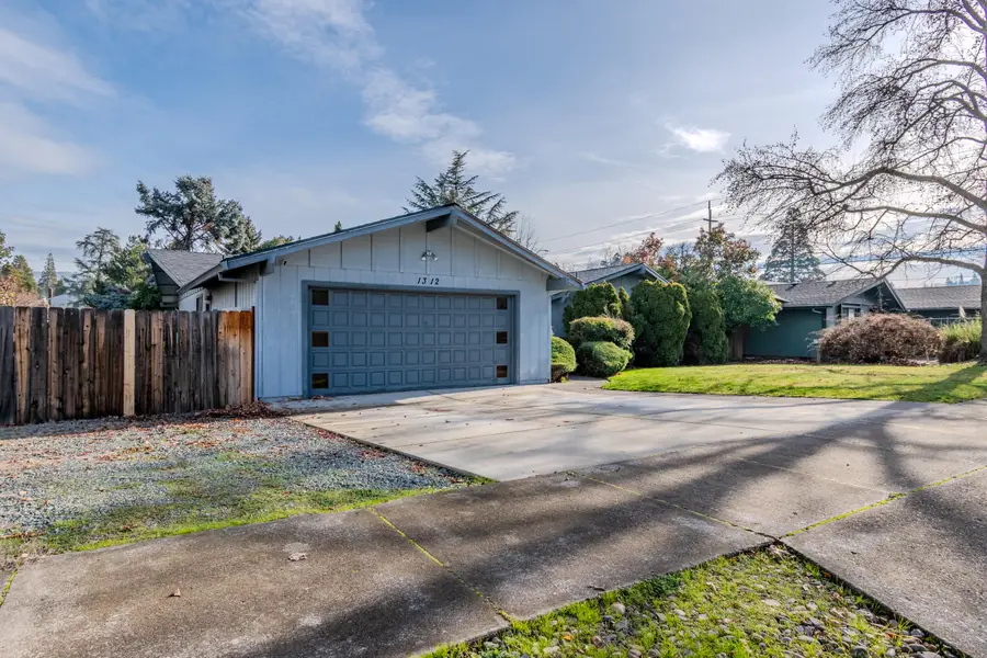 1312 Ramada, Medford, OR 97504 - Image #2