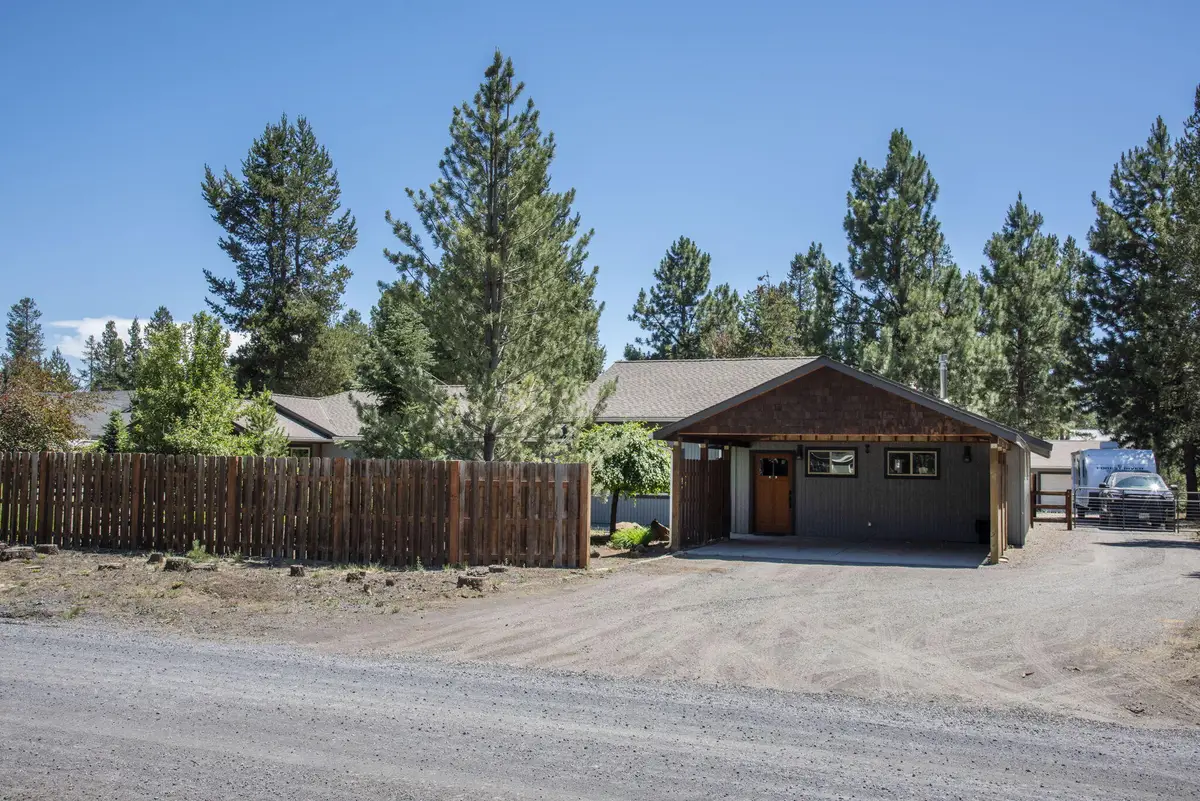 16111 Lava, La Pine, OR 97739 - Image #1