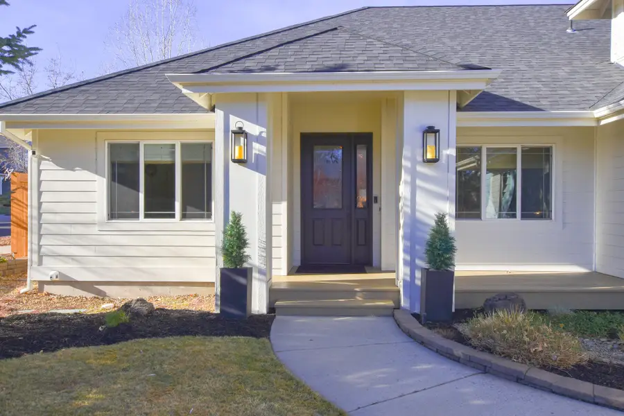 3339 NE Sandalwood, Bend, OR 97701 - Image #3