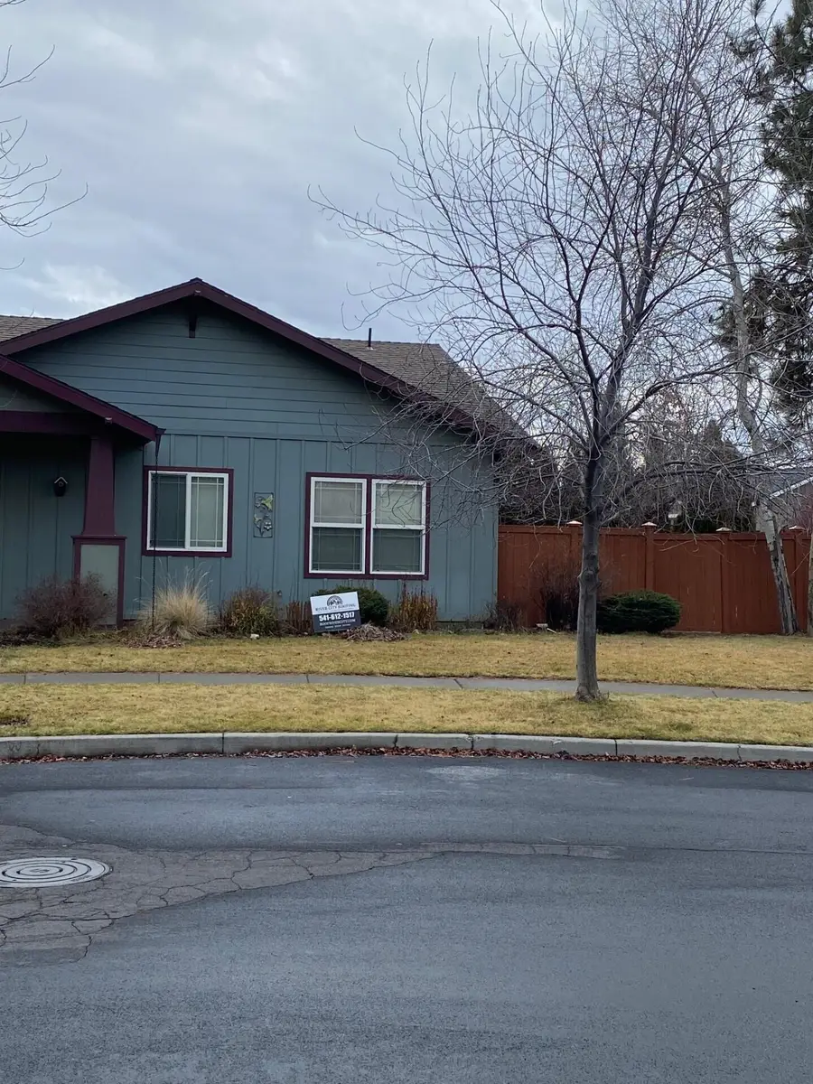 61260 Sunflower, Bend, OR 97702 - Image #3