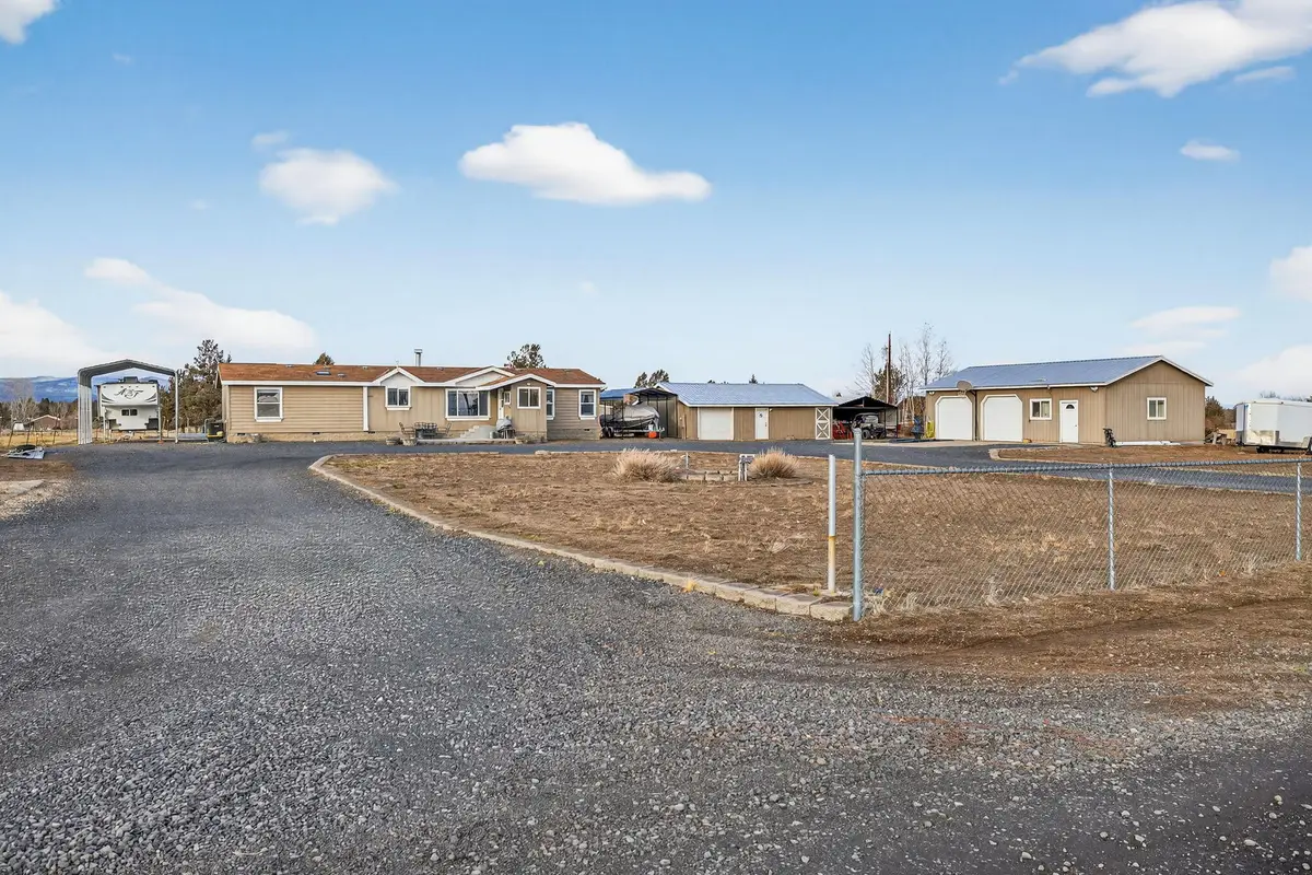 63493 Gentry, Bend, OR 97701 - Image #1