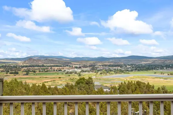 2483 NW Century, Prineville, OR 97754