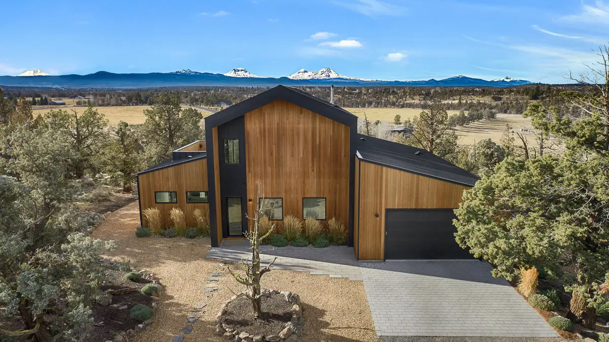 20420 Swalley, Bend, OR 97703 - Image #1