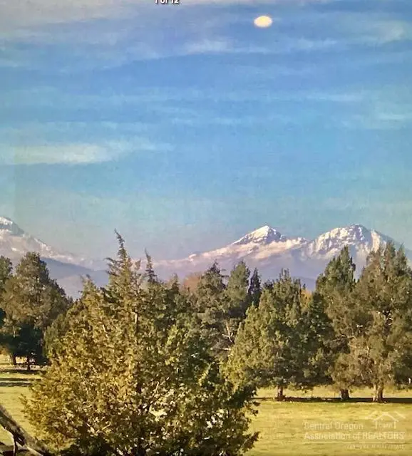 2525 NE Negus, Redmond, OR 97756 - Image #1