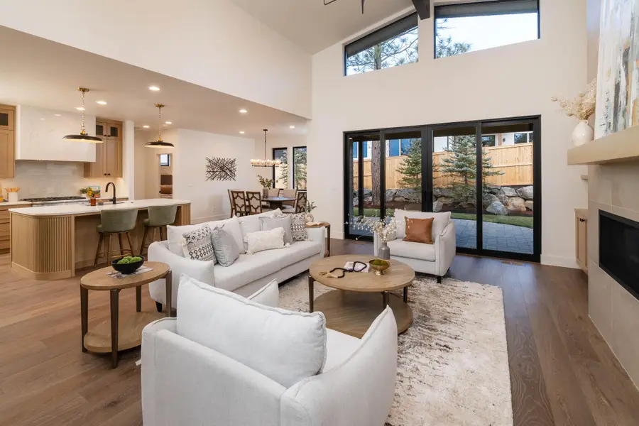 62467 NW Woodsman Loop, Bend, OR 97703 - #2