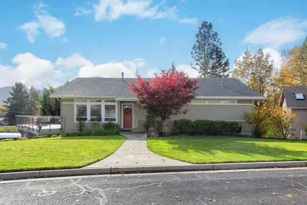 101 Cedar Ridge, Rogue River, OR 97537