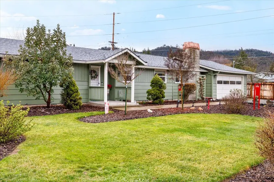 2671 Broadview, Medford, OR 97501 - Image #3