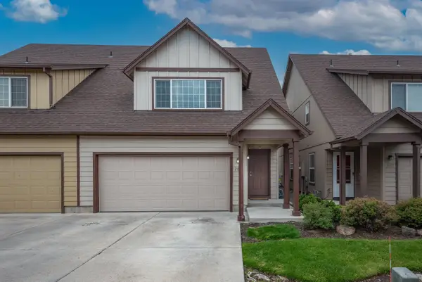 2881 SW Indian, Redmond, OR 97756