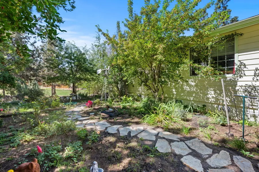 20709 Farenuff Place #74, Bend, OR 97701 - #3