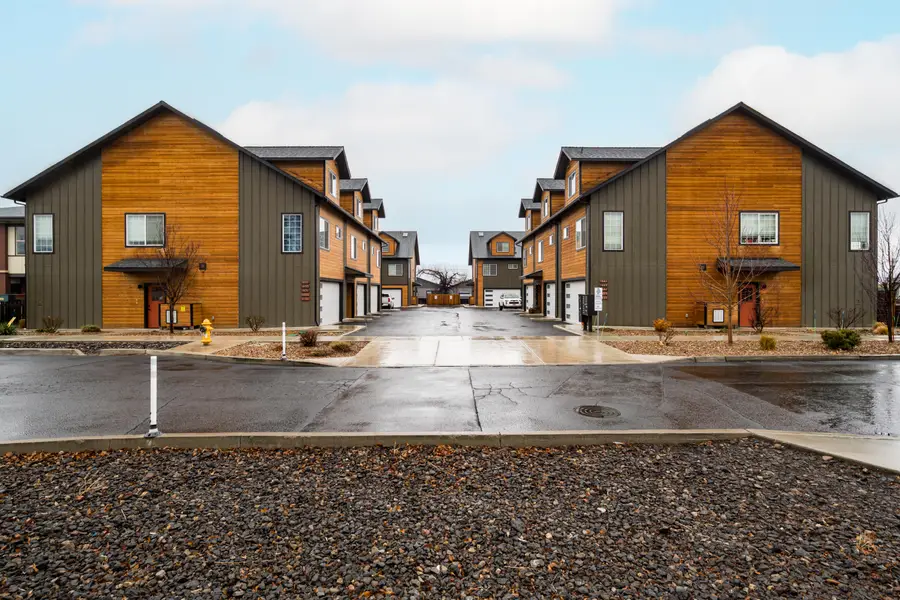 1441 NW 4th, Redmond, OR 97756 - Image #2