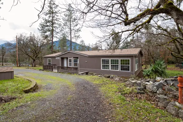 75 Anna Laura, Jacksonville, OR 97530