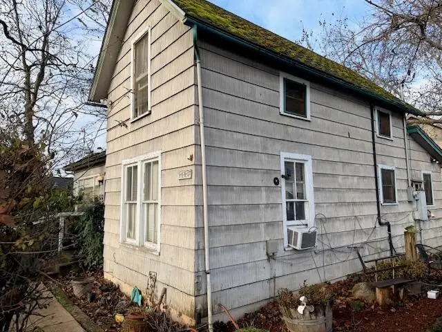 1170 W Mcandrews, Medford, OR 97501 - Image #2