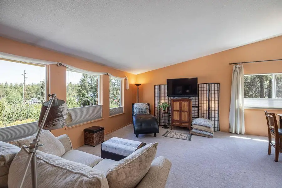 56675 Stellar Drive, Bend, OR 97707 - #3