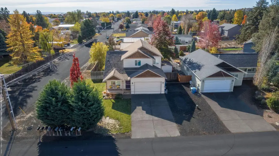 2424 SW Pumice, Redmond, OR 97756 - Image #3