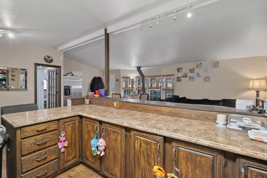 110 Pine Tree, Selma, OR 97538 - Image #3