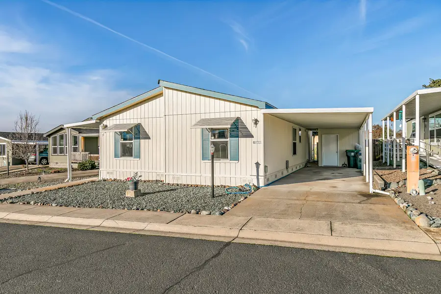 93 Northridge, Medford, OR 97501 - Image #2