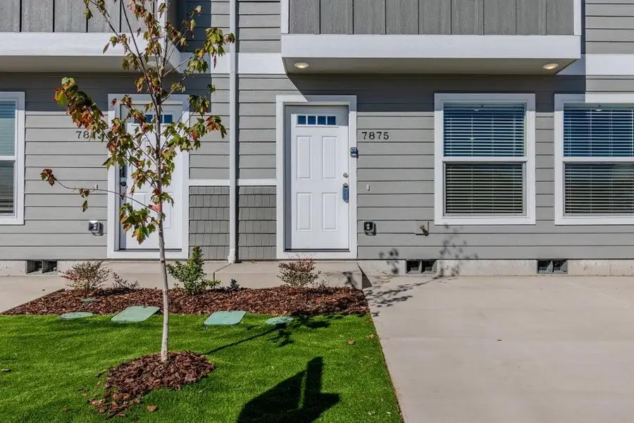 7877 Houston, White City, OR 97503 - Image #2