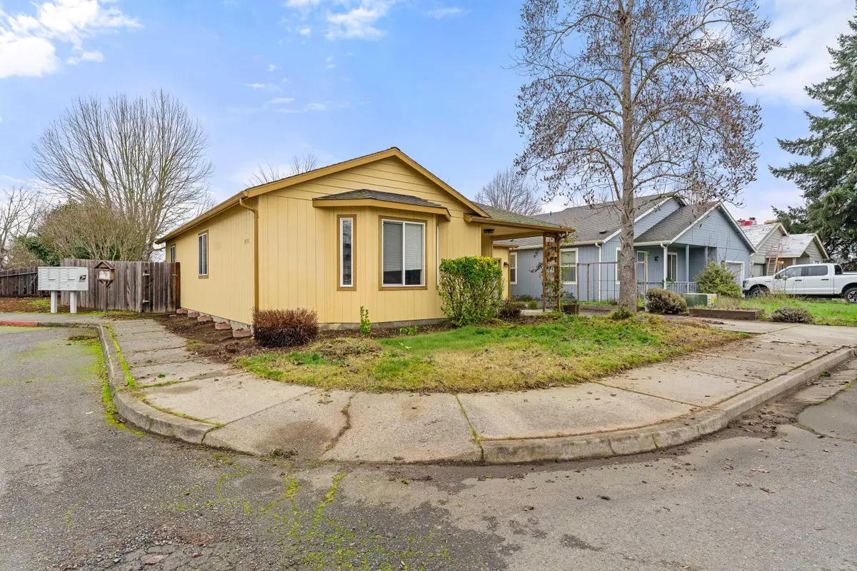 1951 SW Betty, Grants Pass, OR 97526 - Image #1