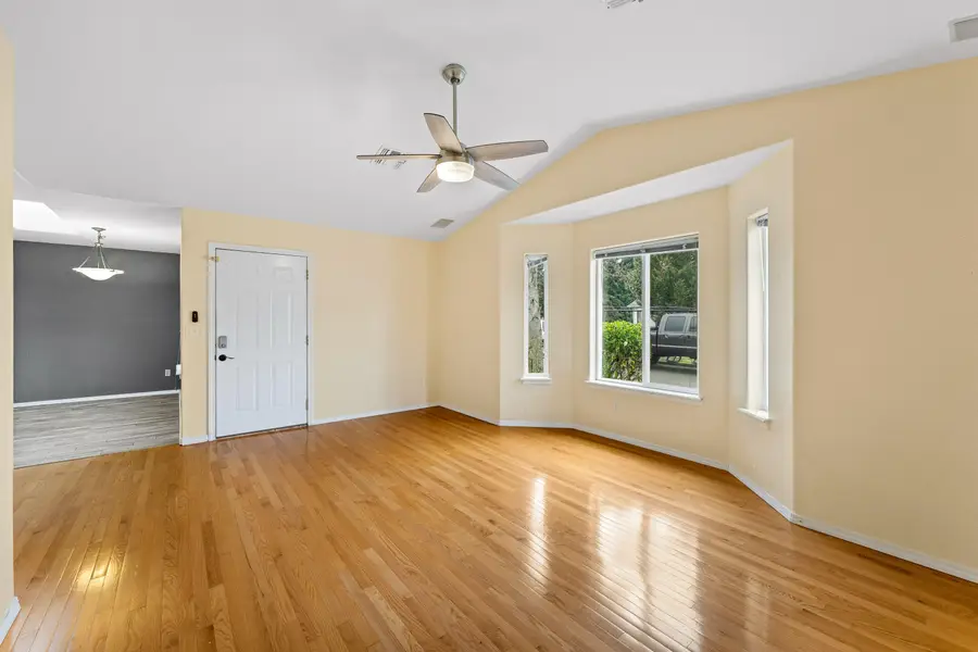 1951 SW Betty, Grants Pass, OR 97526 - Image #3