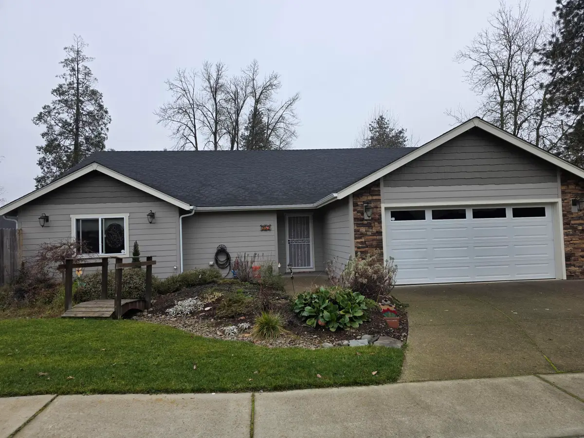 953 Providence, Grants Pass, OR 97526 - Image #1