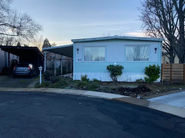 1055 N 5th, Jacksonville, OR 97530