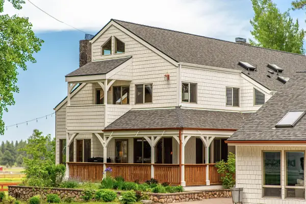 60359 Arnold Market, Bend, OR 97702