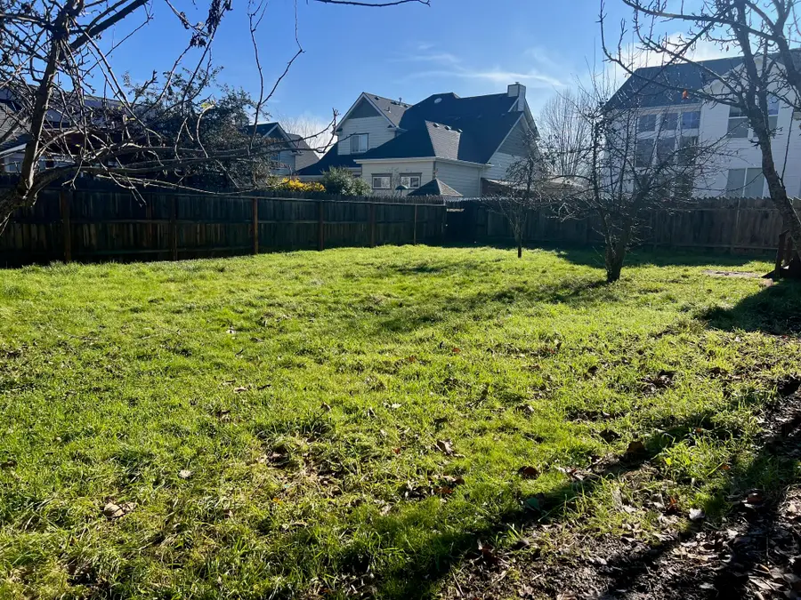 410 N 8th, Jacksonville, OR 97530 - Image #3