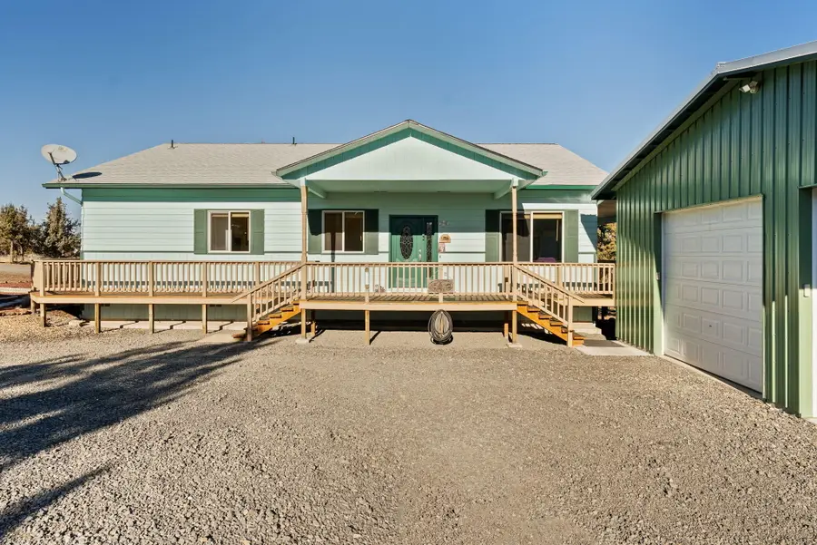 7002 SE Davis Loop, Prineville, OR 97754 - Image #2