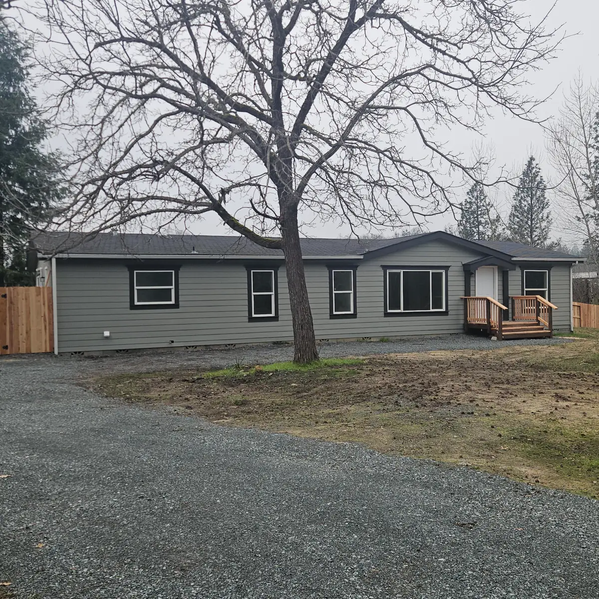 5250 Redwood, Grants Pass, OR 97527 - Image #1