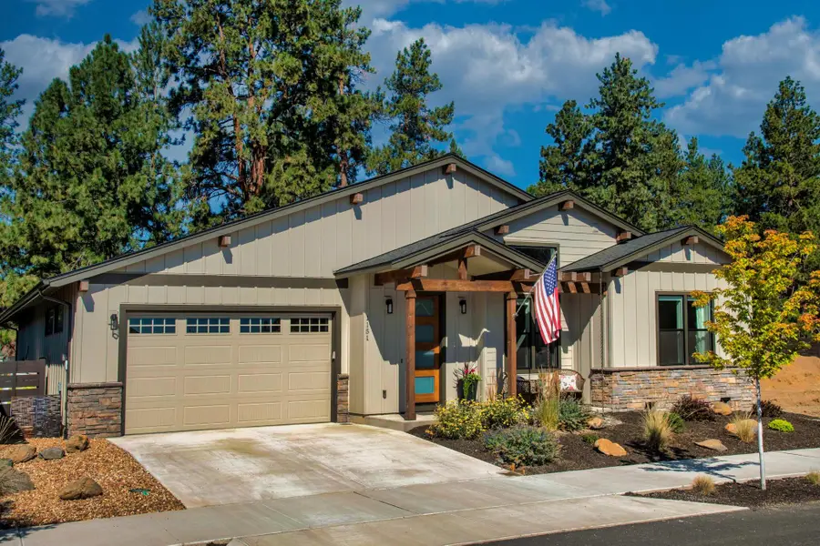 1151 N Jantzen, Sisters, OR 97759 - Image #2