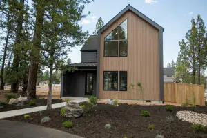 1036 W Mckenzie, Sisters, OR 97759 - Image #1