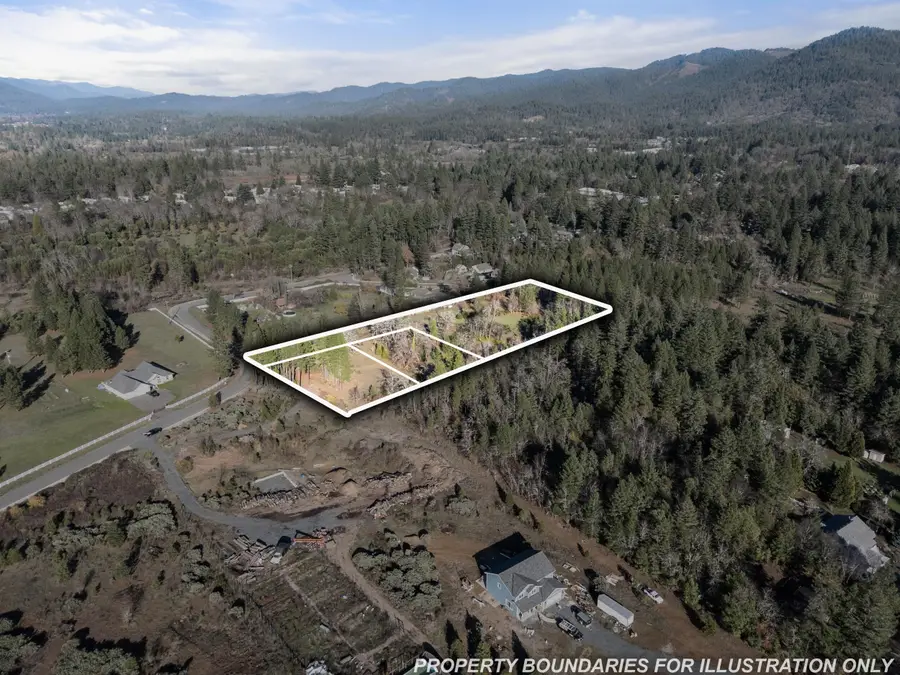681 Daisy Hill, Cave Junction, OR 97523 - Image #3