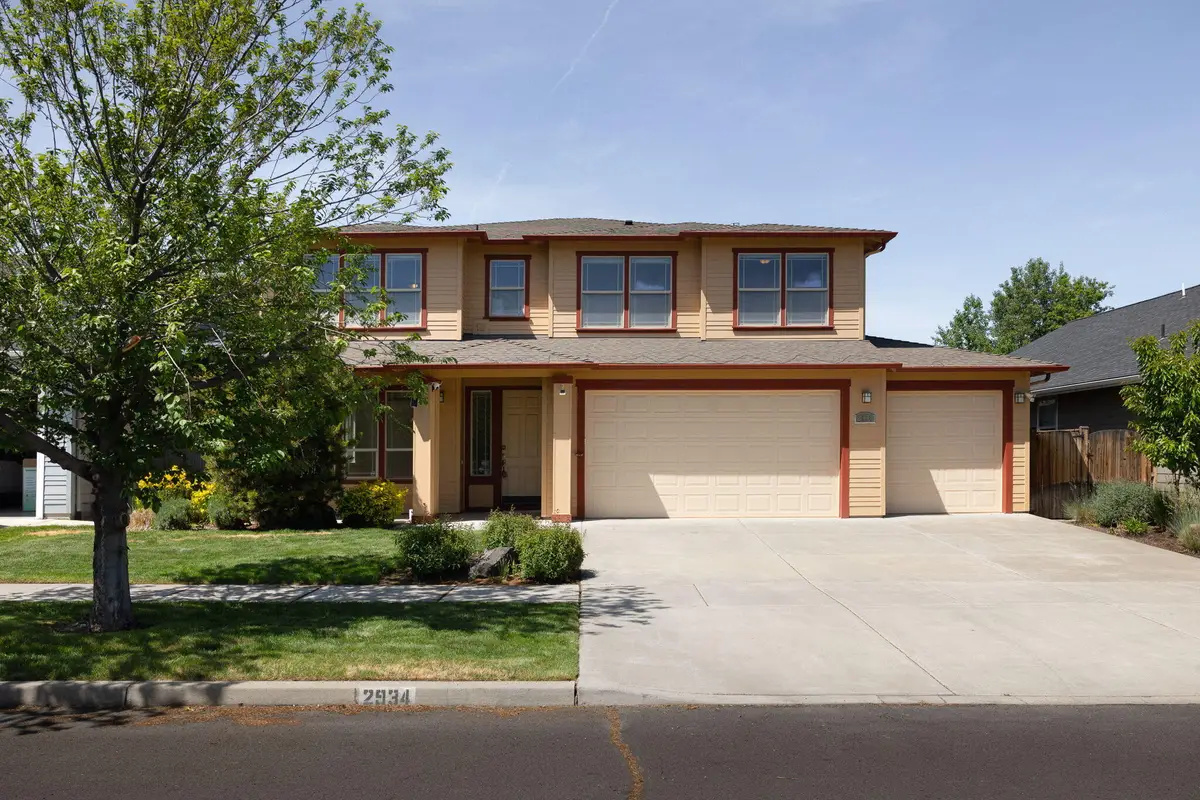 2934 NE Dogwood, Bend, OR 97701 - Image #1