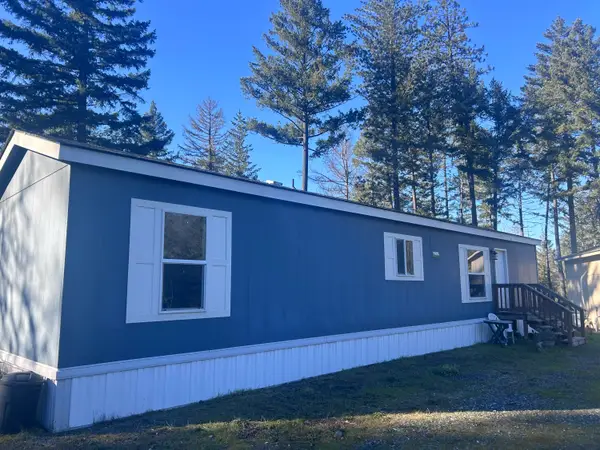 275 Hyde Park Sw, Grants Pass, OR 97527