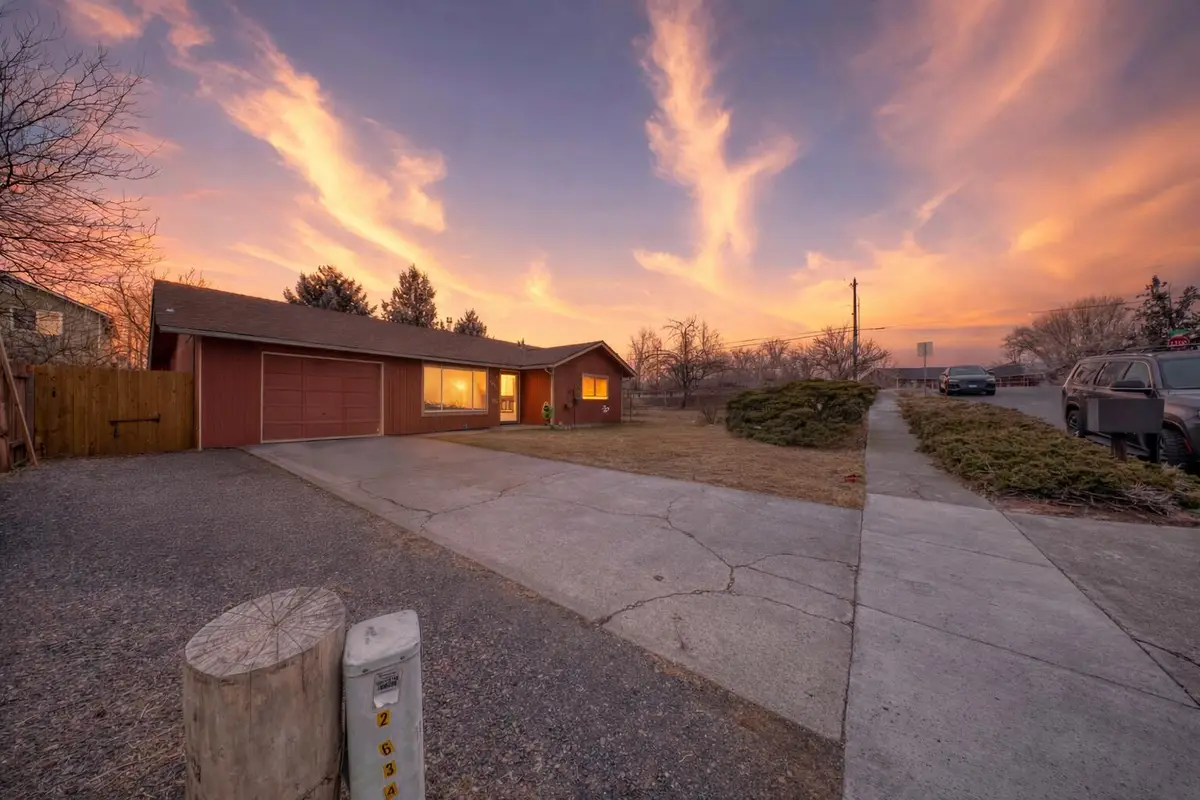 2634 SW Umatilla, Redmond, OR 97756 - Image #1