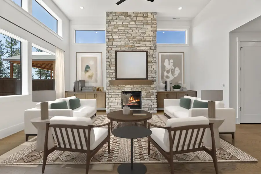 1343 NW Ochoa, Bend, OR 97703 - Image #2