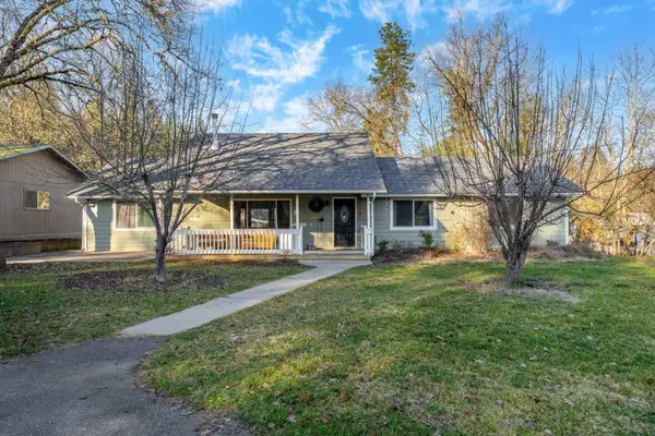 4570 New Hope, Grants Pass, OR 97527