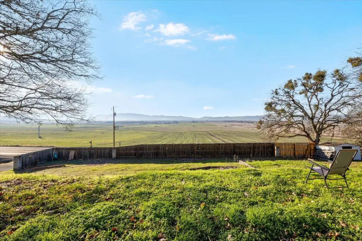 5942 Foothill, Medford, OR 97502 - Image #1