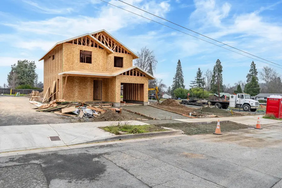 2724 Denton, Grants Pass, OR 97527 - Image #2