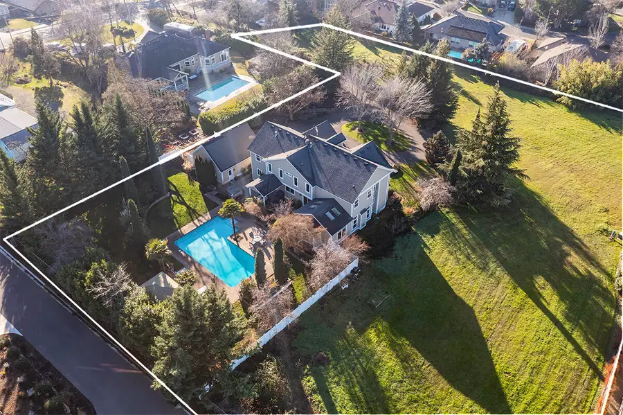 3343 Lone Pine, Medford, OR 97504 - Image #3