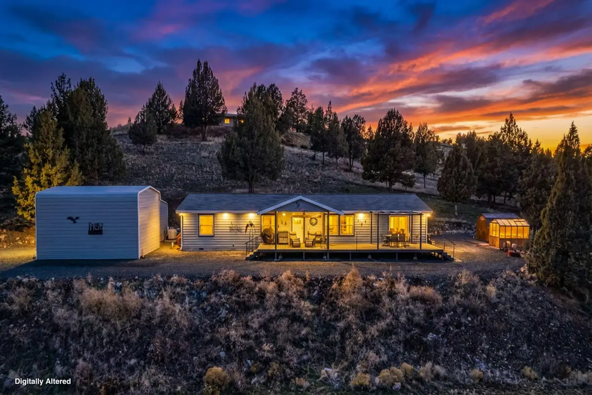 27558 La Costa, John Day, OR 97845 - Image #1