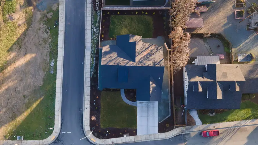 1645 NW Williamsburg, Grants Pass, OR 97526 - Image #3