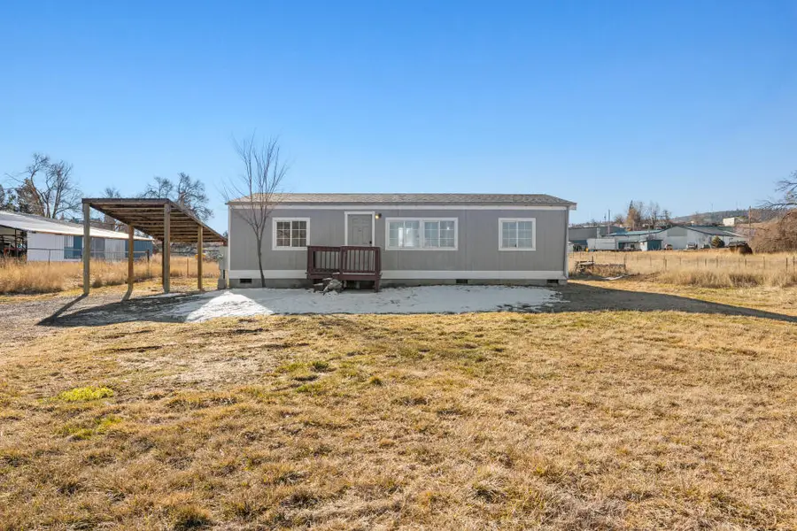 214 Gage, Klamath Falls, OR 97601 - Image #2