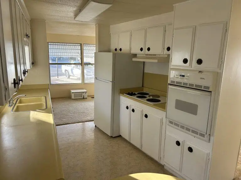 118 Briarwood, Grants Pass, OR 97526 - Image #2