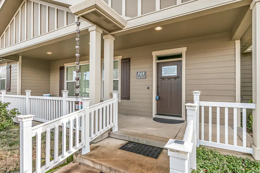 545 Bridge Creek, Central Point, OR 97502 - Image #2